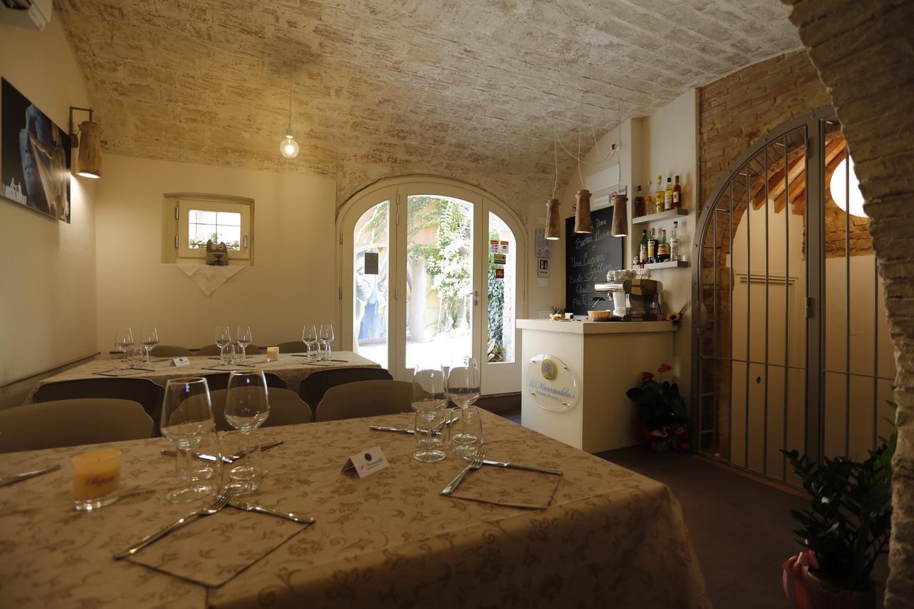 Il Maramaldo Bed&Breakfast-Restaurant Lajatico Extérieur photo