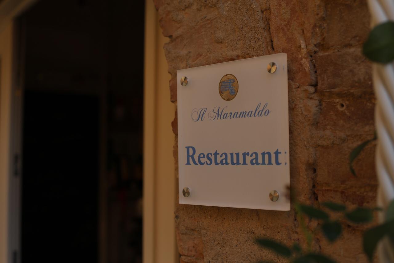 Il Maramaldo Bed&Breakfast-Restaurant Lajatico Extérieur photo
